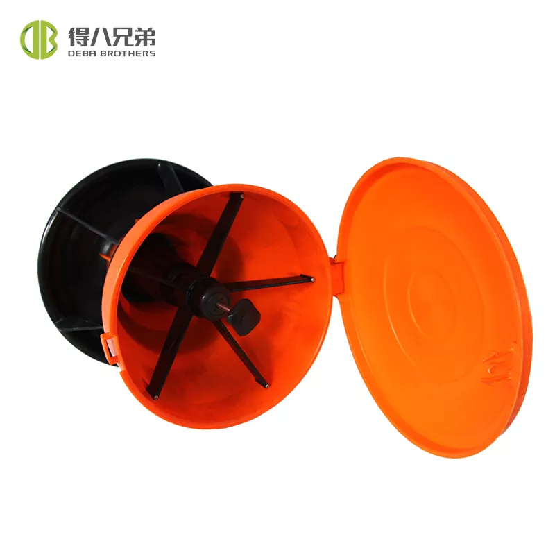 Automatisk fôrtrau for smågriser